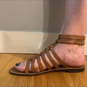 sam edelman strapping sandal